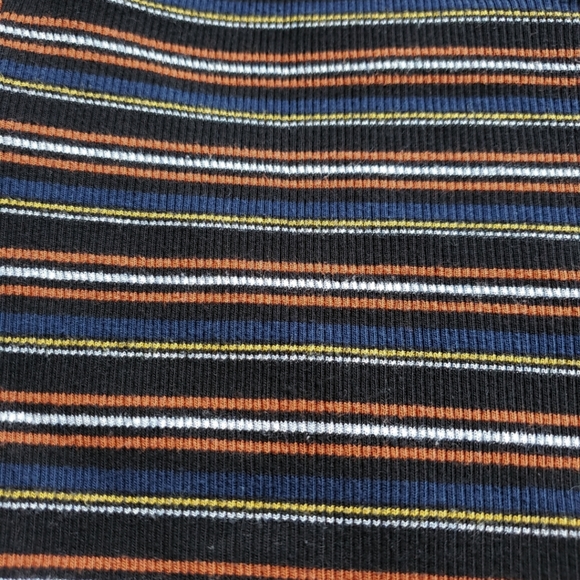 Brandy Melville Santa long sleeve top - Picture 3 of 4